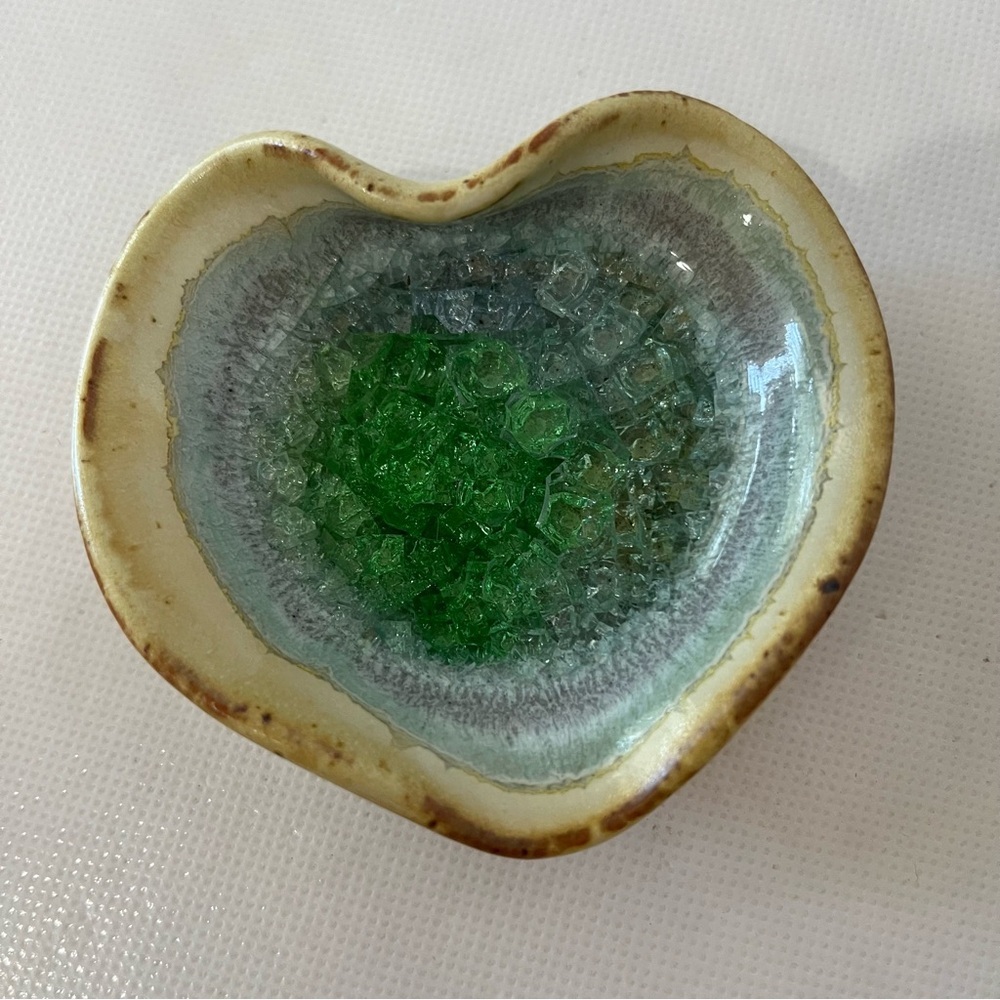 Vintage Crackle Glass Pottery Bowl Dish Heart